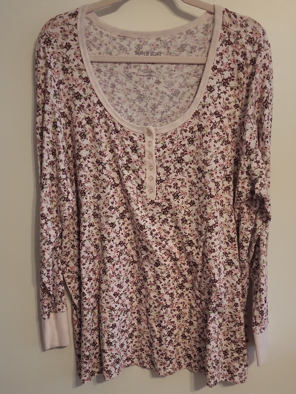 Torrid 3x Women's Pink Floral Henley Long Sleeve Top